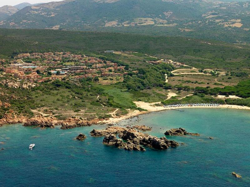 Calarossa Sardinia Apartments Изола-Росса Экстерьер фото