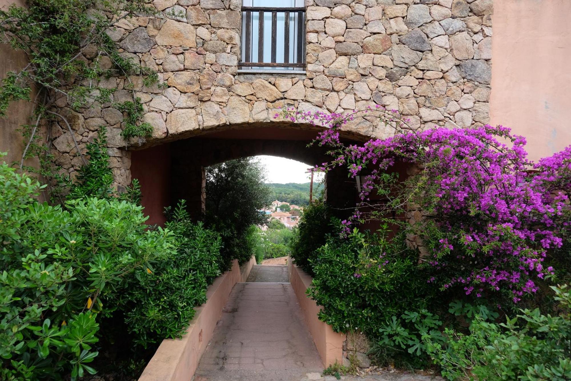 Calarossa Sardinia Apartments Изола-Росса Экстерьер фото